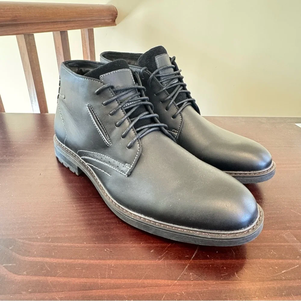 Arkbird black leather Chuka boots men’s size 12